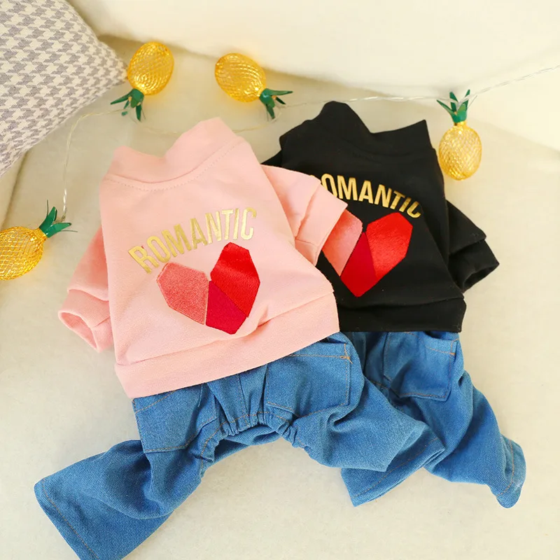 Pet dog cat Diamond heart four-legged trousers jeans Romantic logo Pet clothing simple free