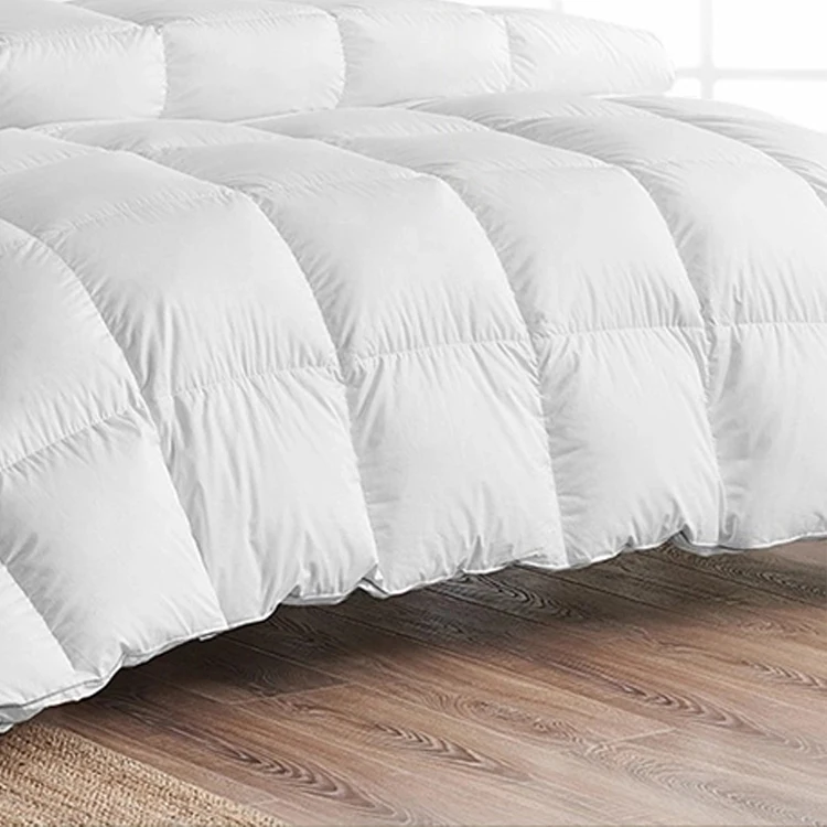 Attractive Price High Quality Luxury Hotel Bedding Comforter,Quilted Down Comforter
