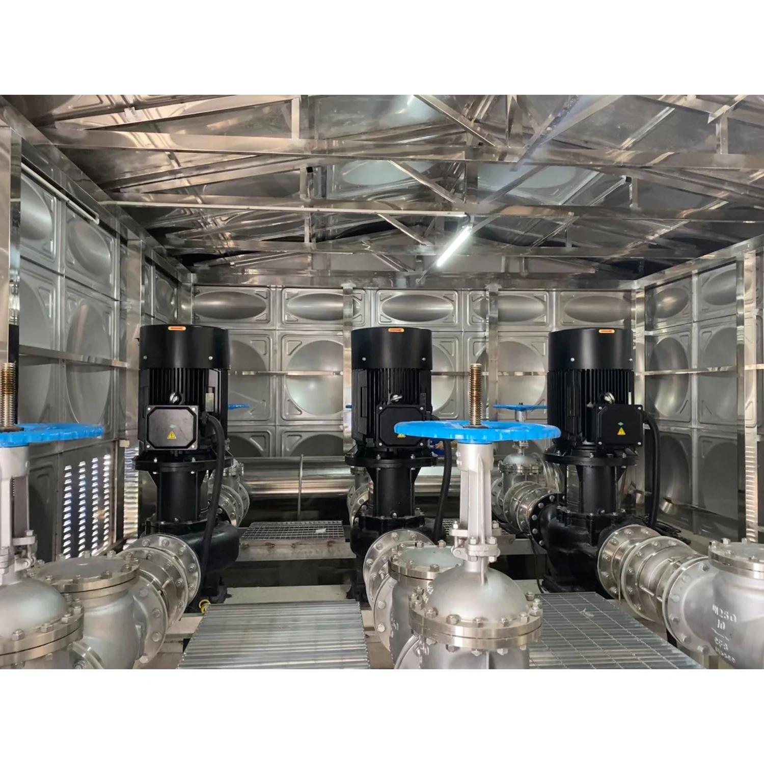 Constant Pressure Inverter 380V 4KW Automatic Water Pump Pressure Control VSD for Water Pump