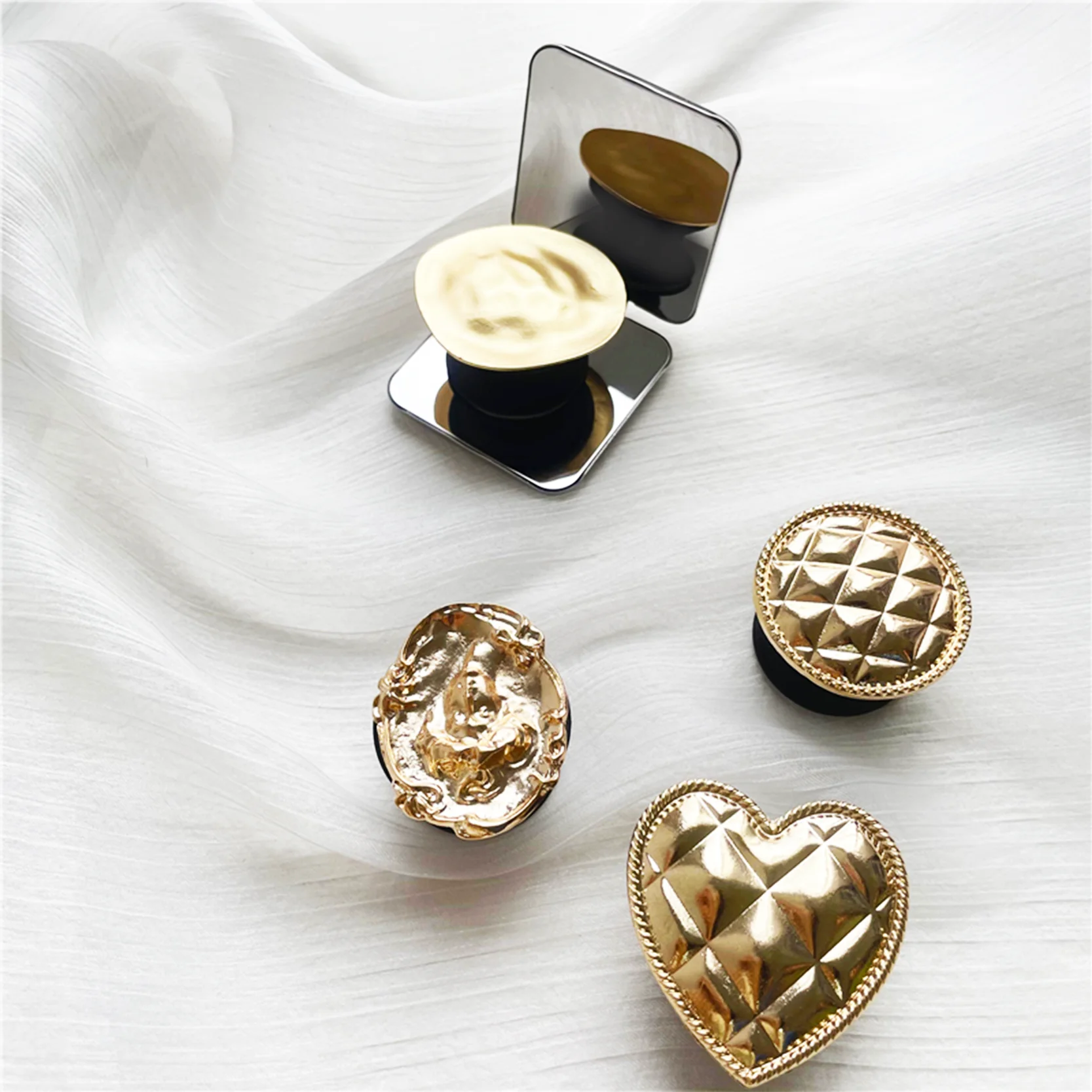 Electroplated Metal Silver DIY Mobile Phone Socket Bracket Creative Desktop Mobile Phone Holder Popular  Phone Grip Custom Logo