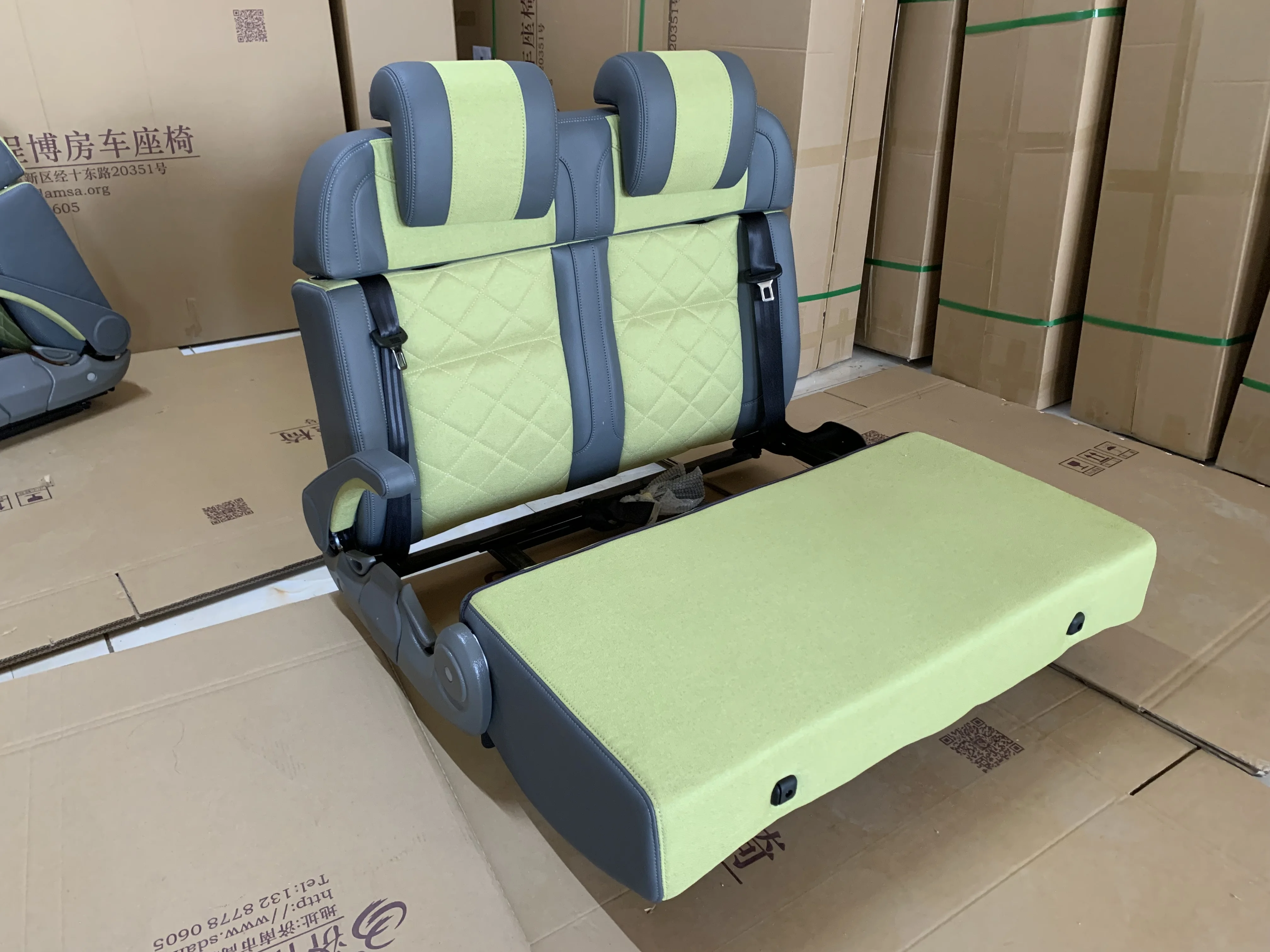 Top-Rated Customized Luxury Van Seat for Toyota Sprinter MPV Easily Modified Multi-Functional Reclined Adjustable for Daily Use