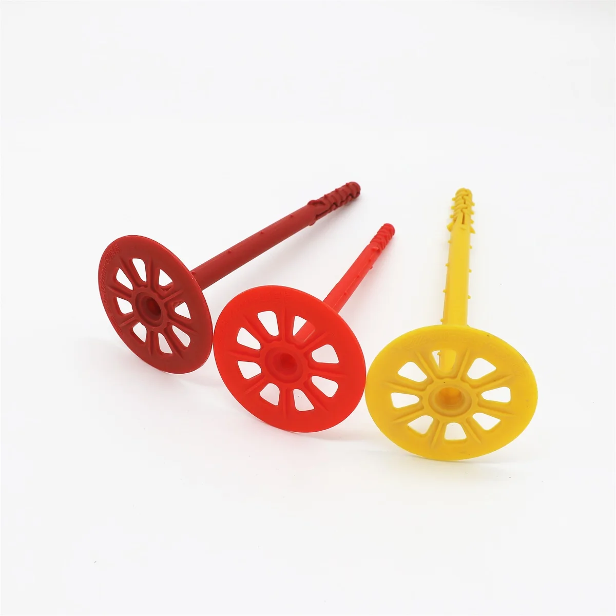 Professional Factory Plastic PP Wall Plug Anchor Galvanized Nails Custom Insulated Anchor Concrete Steel Insulation Nail