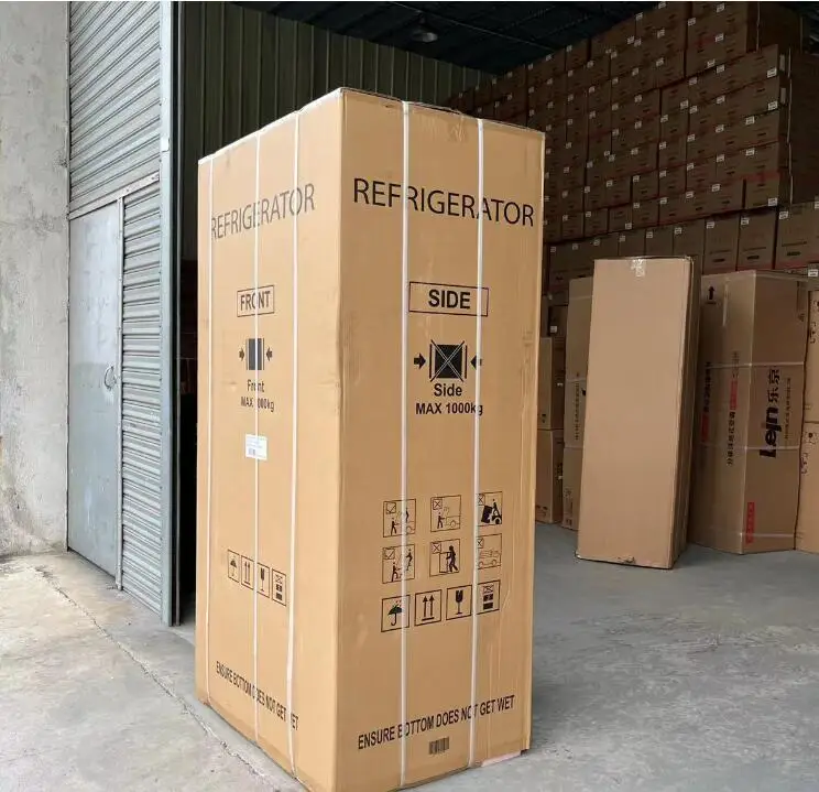 Silver Gray Household Refrigerator 150-199L Double Door Refrigerator With Upper Freeze And Lower Refrigerator