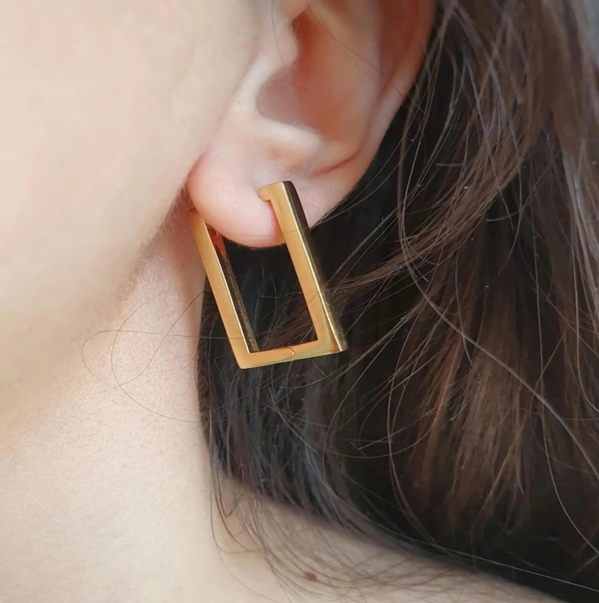 Fashion Plane Cut Geometric Shape Titanium Steel Hoop Earrings Waterproof Stainless Steel Plated 18k Gold Earrings Jewelry