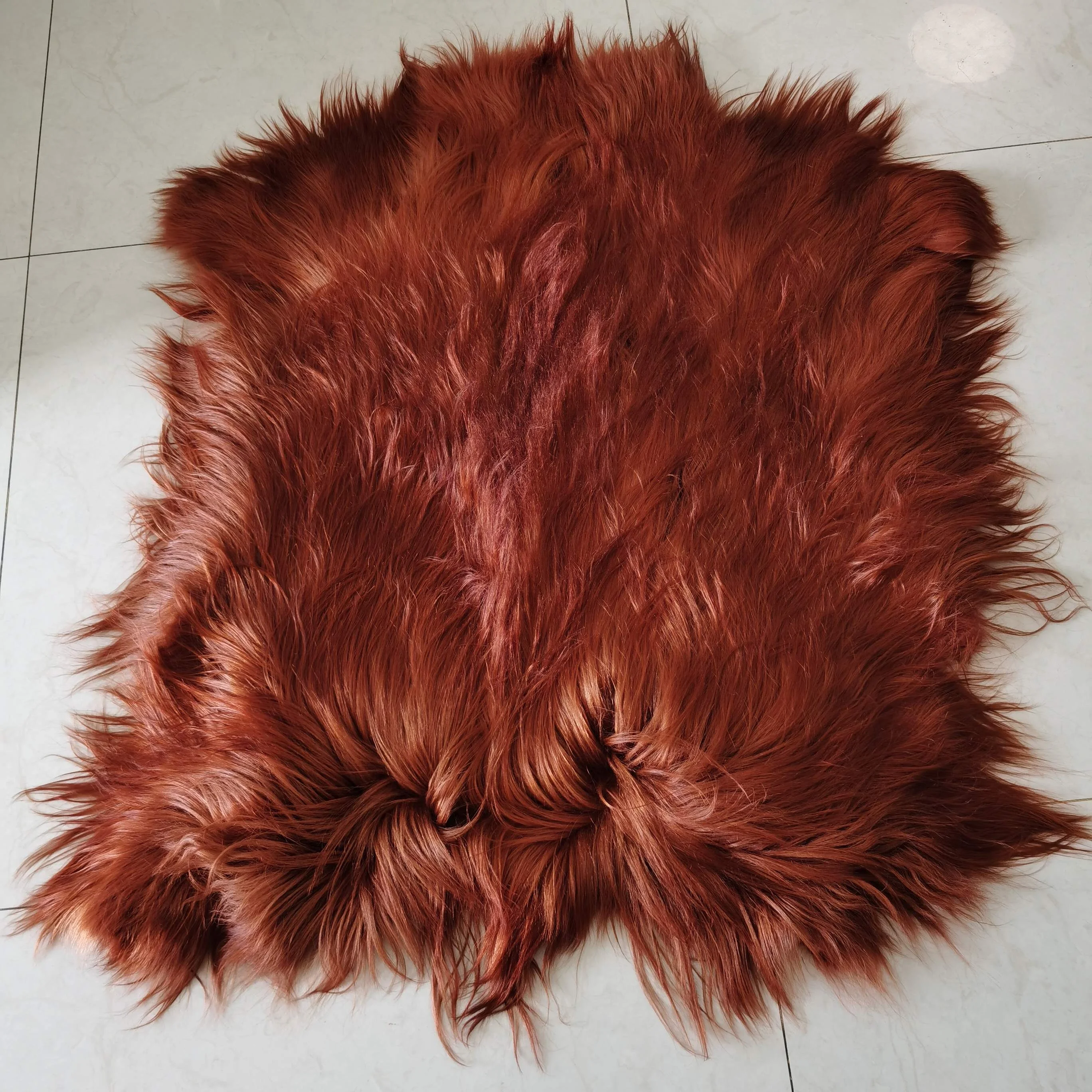 Wholesale High Quality Long Hair Goat Skin Rug Long Hair Lamb Fur Carpet Goatskin Fur Pelt For Furniture Garment Scarf Collar