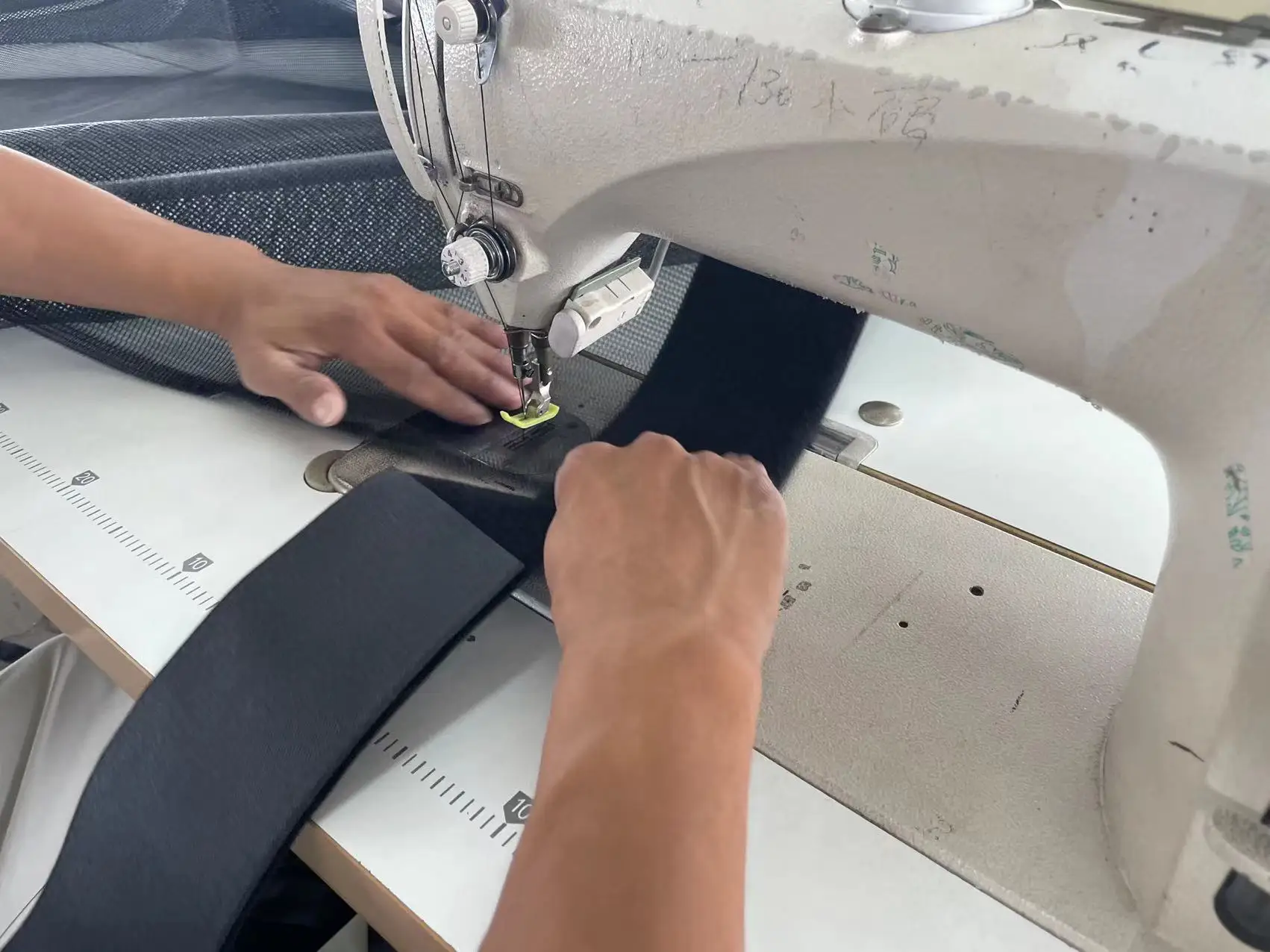 Customized mesh oxford reusable pallet cover easy to operate