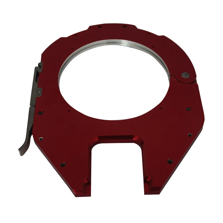 Automatic through-hole pipe welding machine with rotatable pipe welding manipulator