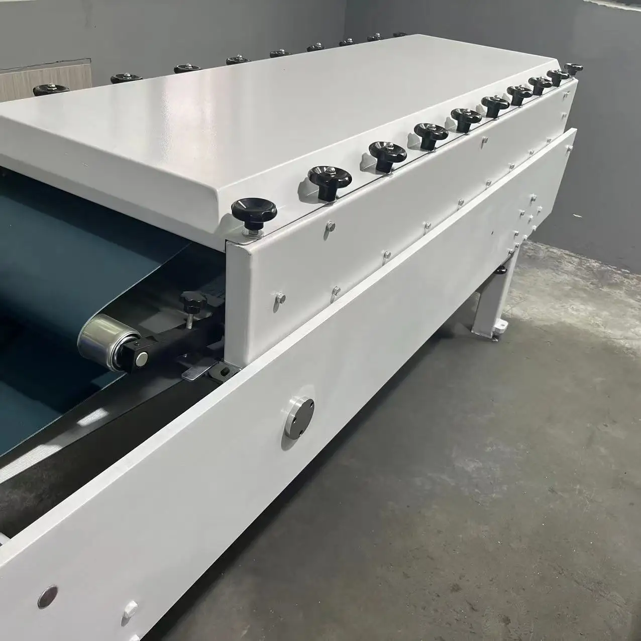 Automatic press type folder gluer machine for corrugated carton box making machine press pasting box machine