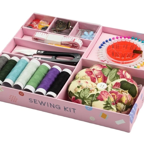 Wholesale 2022 new style fashion craft sewing kit high quality household sewing kit