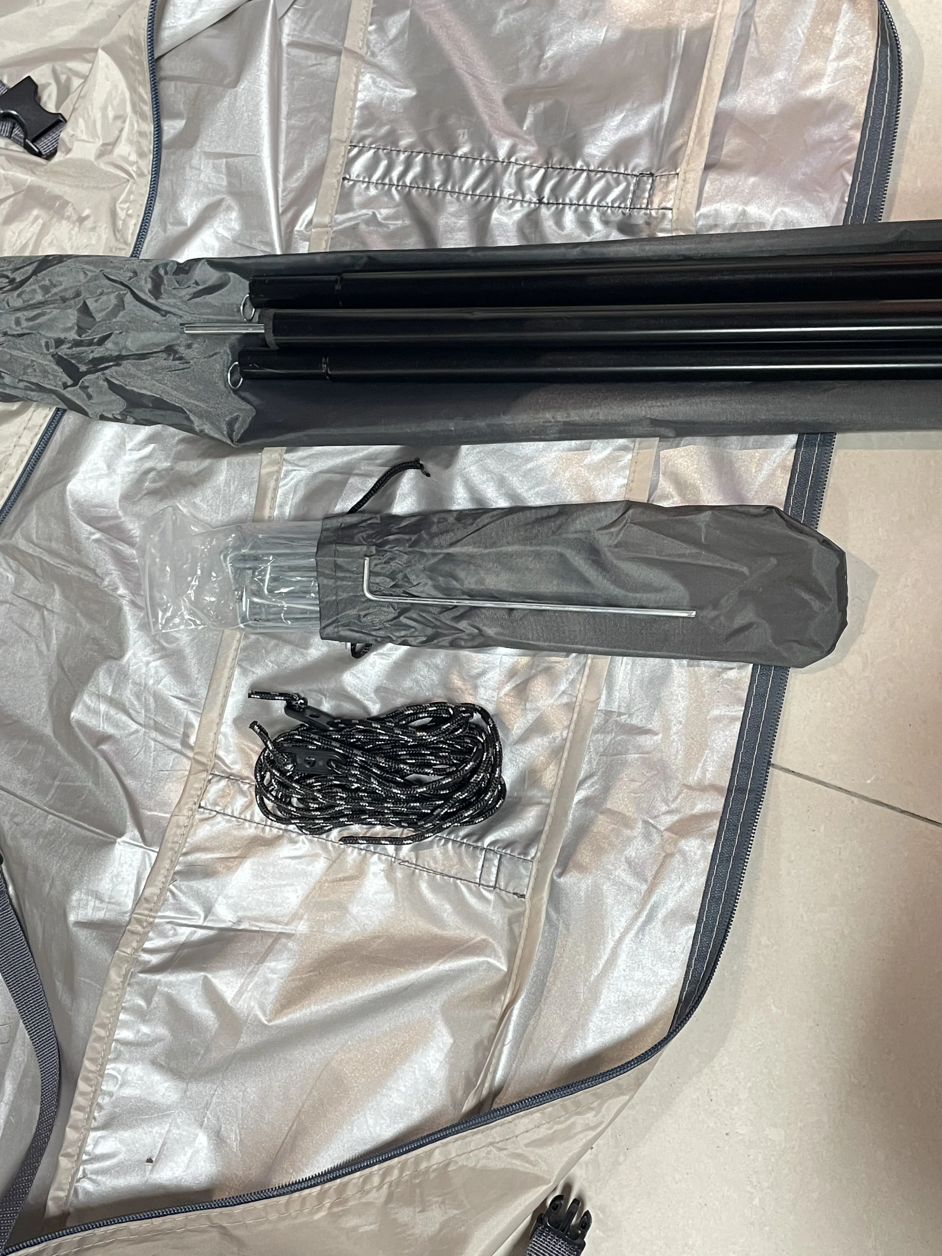 Outdoor Pop-up Camping Stretch Tent Custom Automatic Folding Children Waterproof Setup for Picnic Barbecue Family