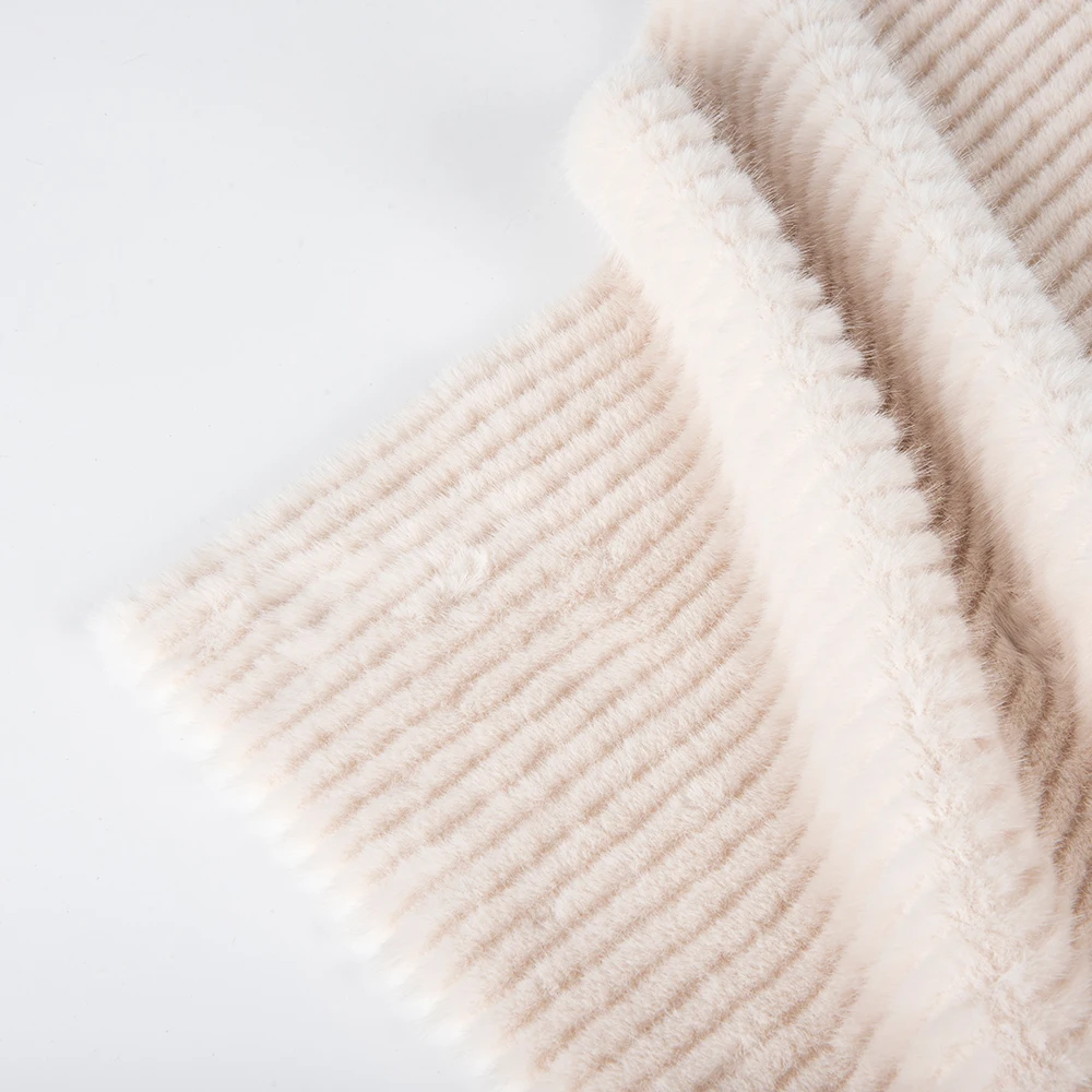 New Fashionable 100% polyester Brushed faux fur fabric long hair artificial fur fabrics free sample for ladies coat