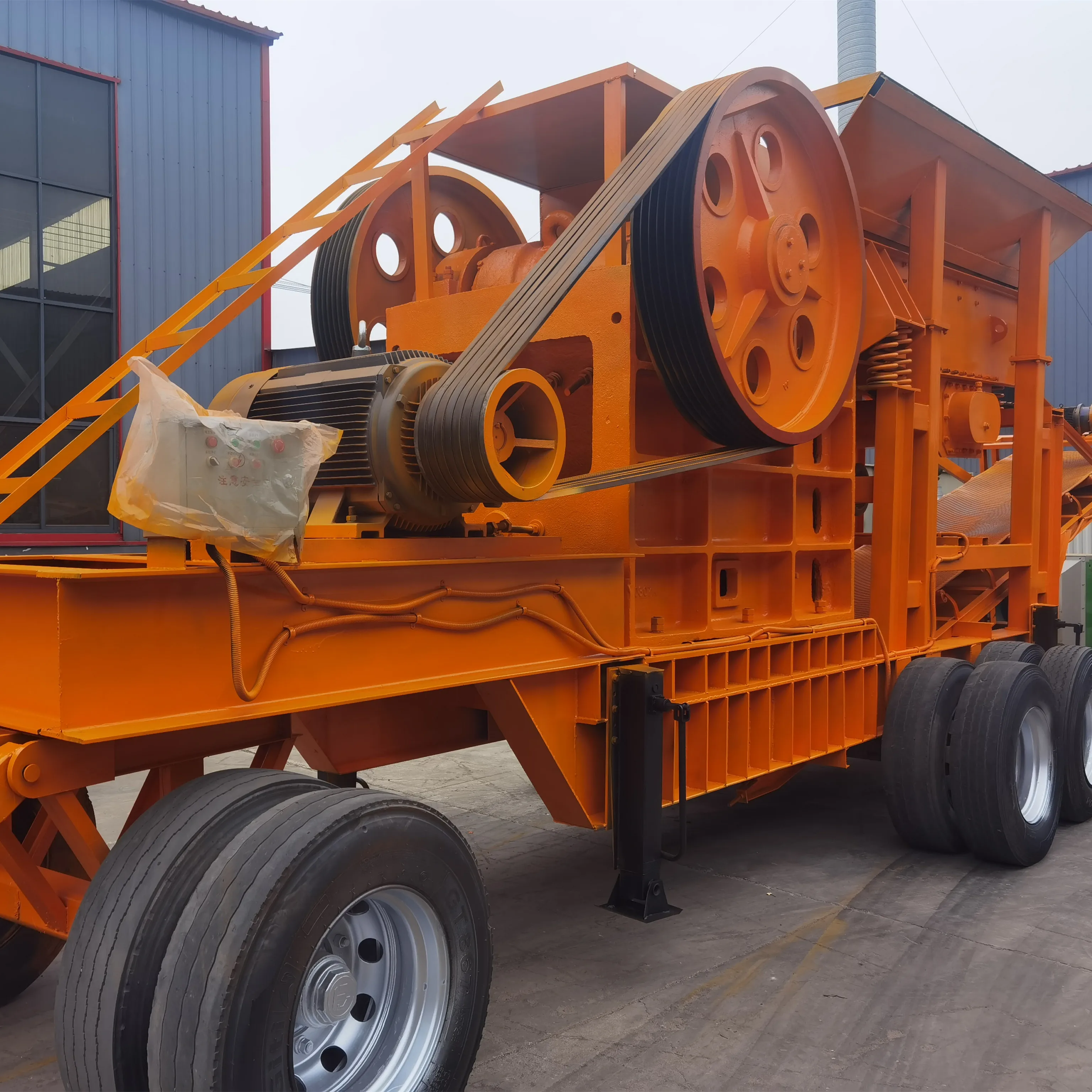 Stone Crusher Mobile Stone Hammer Crusher Portable Rock Crusher Price