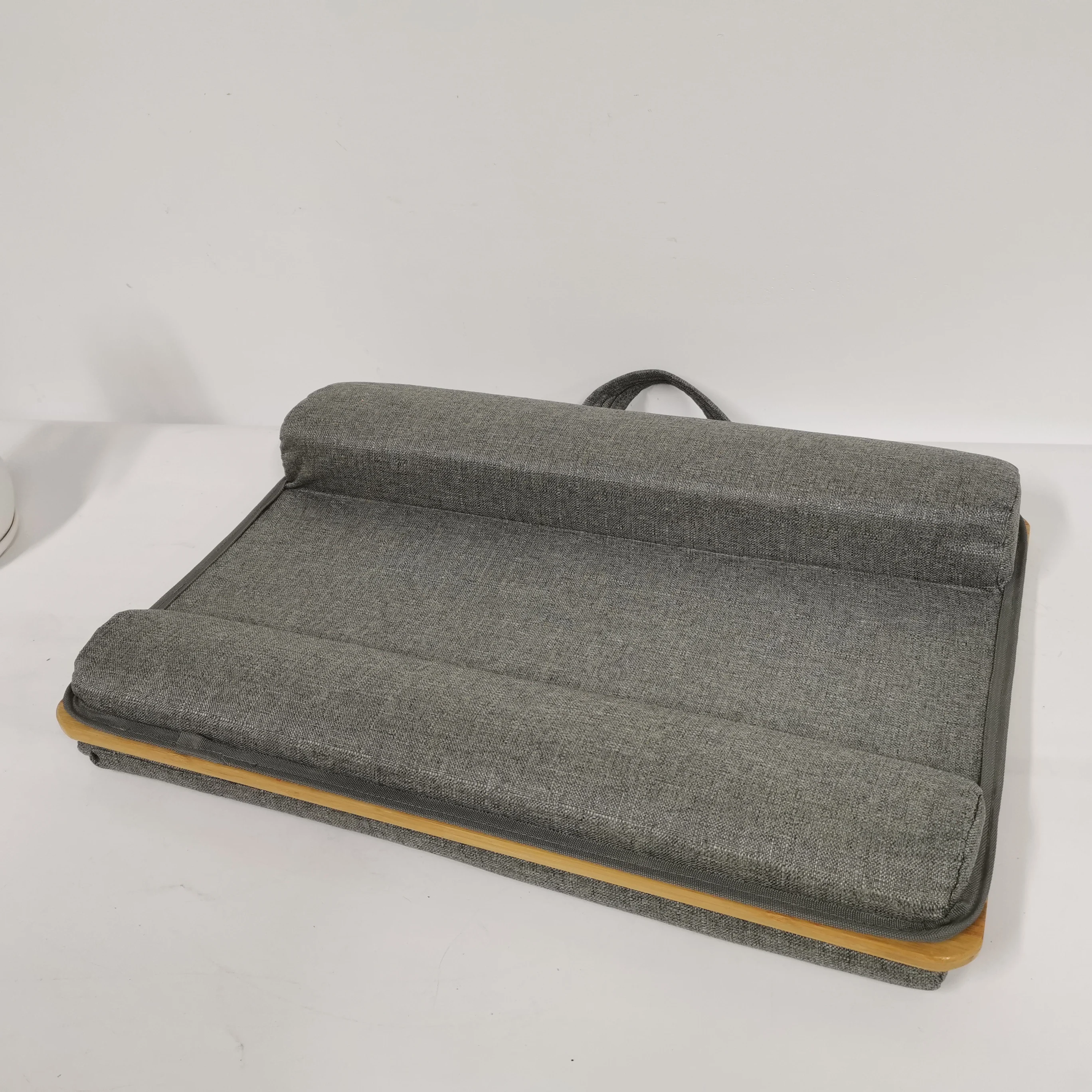 China Factory Wholesale Eco-Friendly bamboo Lap Desk Laptop Lap Tray with Pillow with Mouse Pad Mat Phone Holder