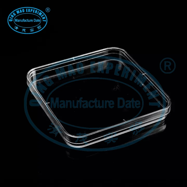 disposable cheap sterilized plastic PS 13*13cm square petri dish  with CE /ISO13485 certification for laboratory