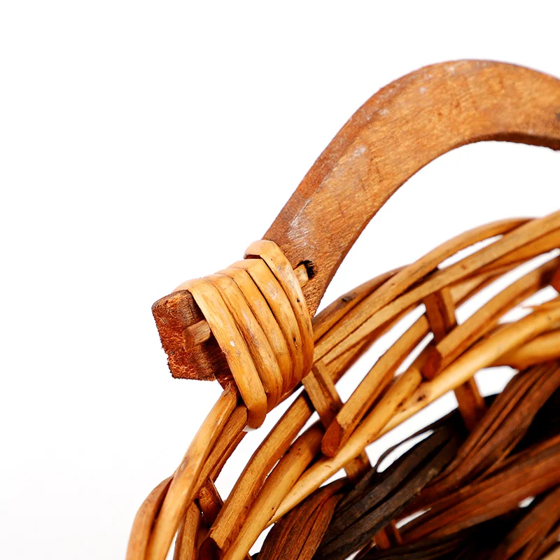 Wholesale Willow Wicker Original brown Italian Plate Food Fruit Storage Baskets for Home Outdoor