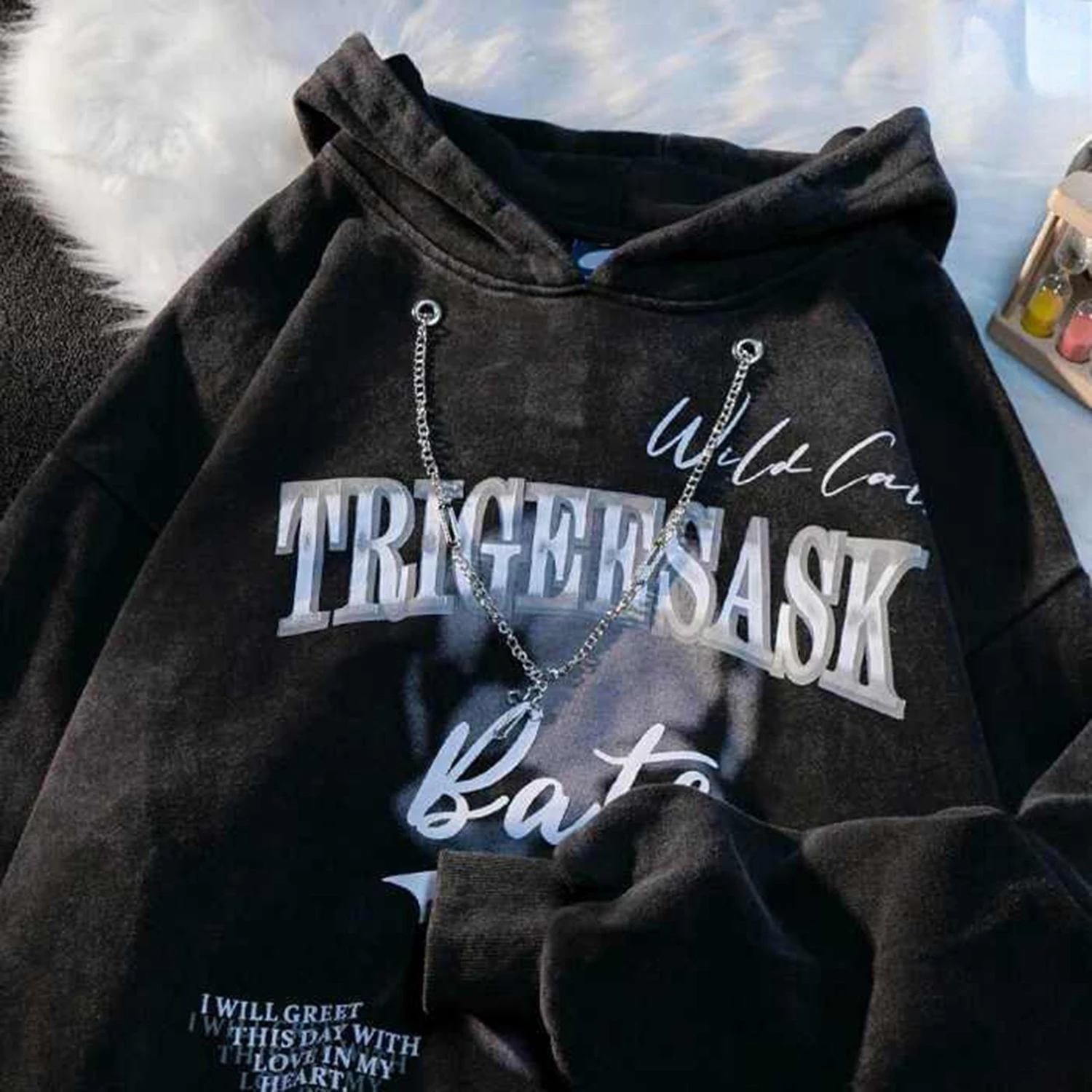 Street Custom Apparel Manufacturer Washed Hanging Chain Oversized Hoodie For Man