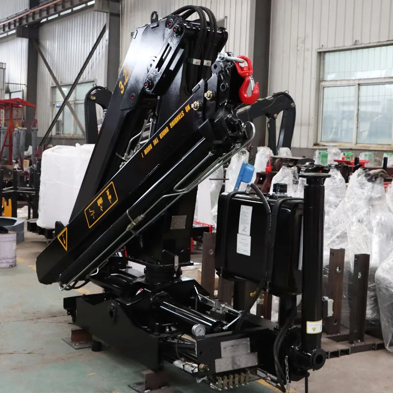 3 Ton High-Capacity Truck Mounted Crane Folding Knuckle with hydraulic winch