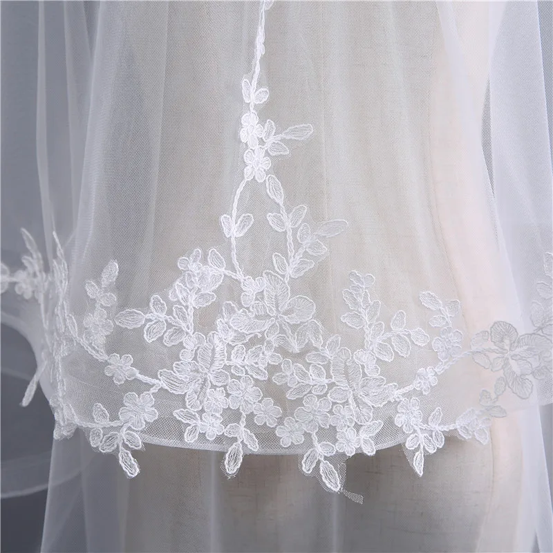 Simple Double Layers Tulle Flower Short Wedding Veils with Comb Korean Beige Shoulder Length Bridal Veils for Women