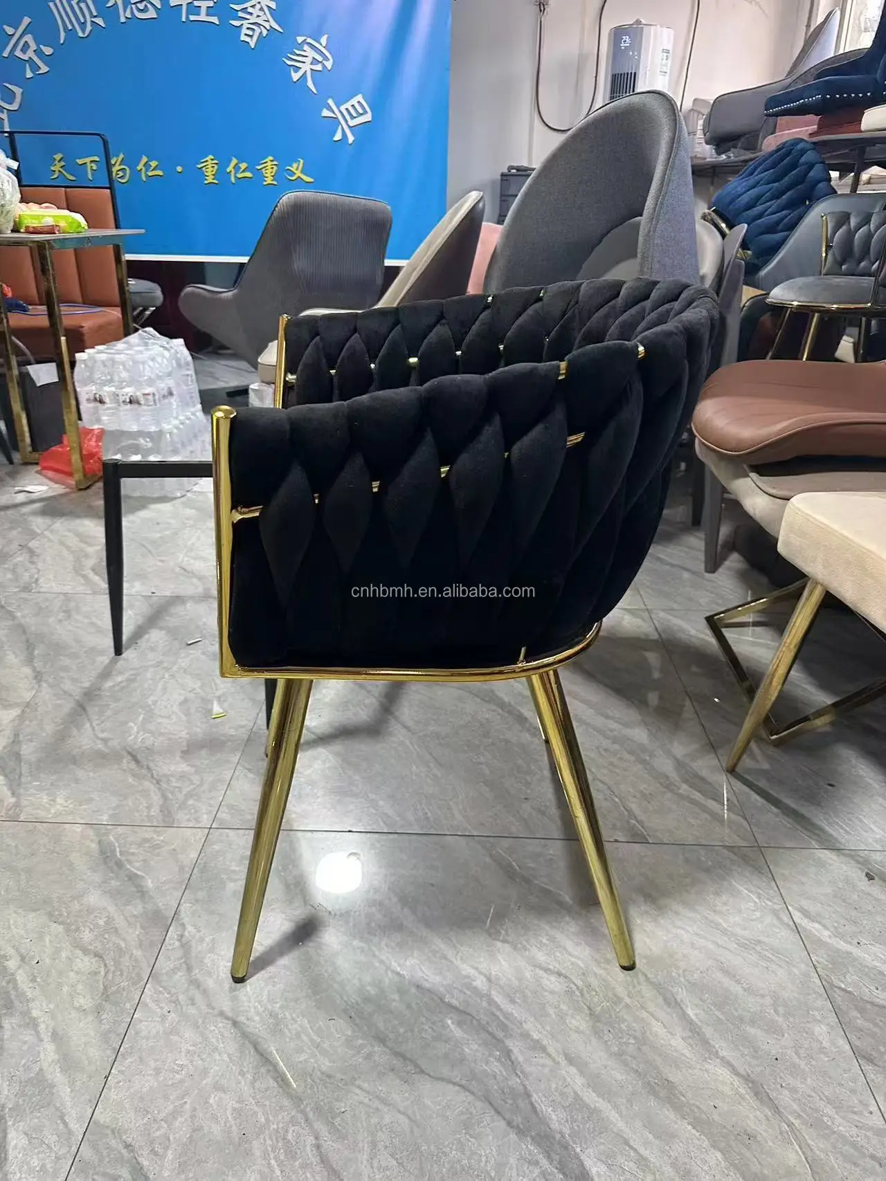 Nordic dining chair velvet club chair home stool Italian hotel light luxury leisure chair network red negotiation armchair