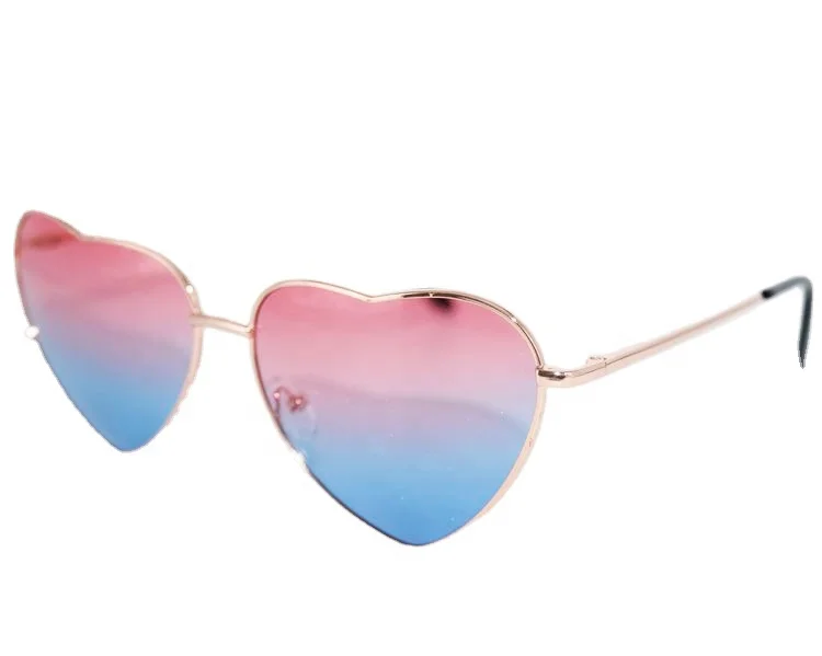 2022 New Trendy hot seller Sunglasses Customized Gradient Lens Sun glasses Heart Sunglasses for ladies