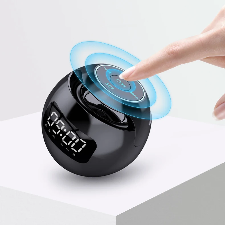 Home Outdoor Mini Card Computer Round Rechargeable Alarm Clock Wireless Bluetooth Speaker
