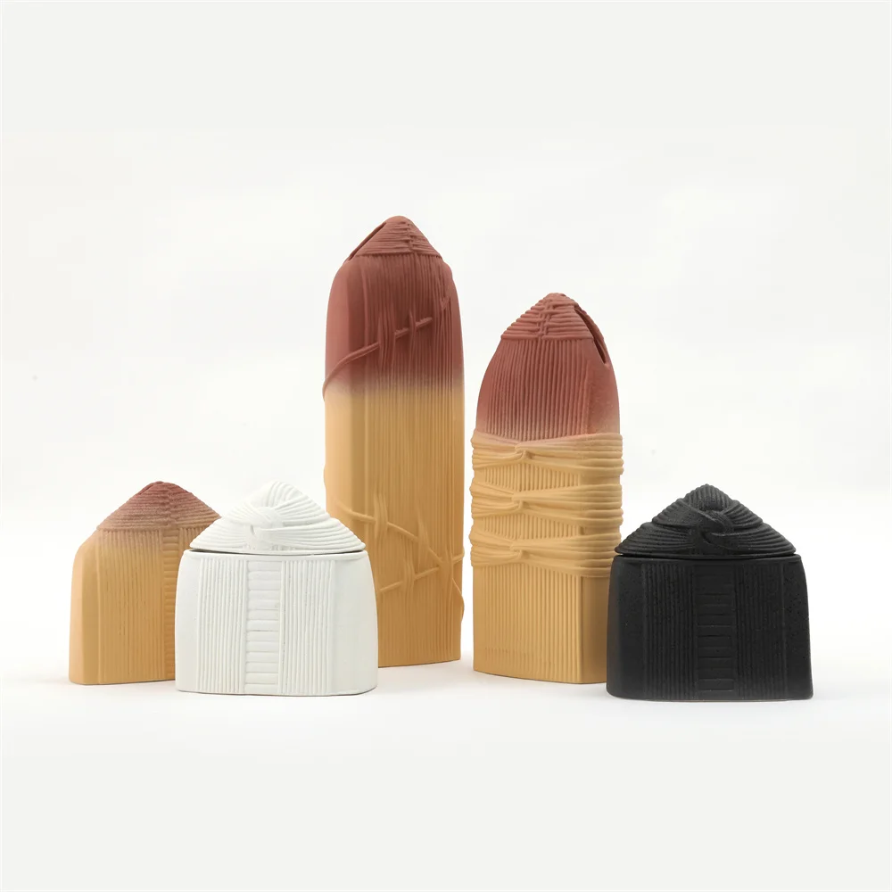 Nordic Modern Creative Matte Pastel Ceramic Wicker Style Lines Bottle Bud Vase Cream for Home Decor