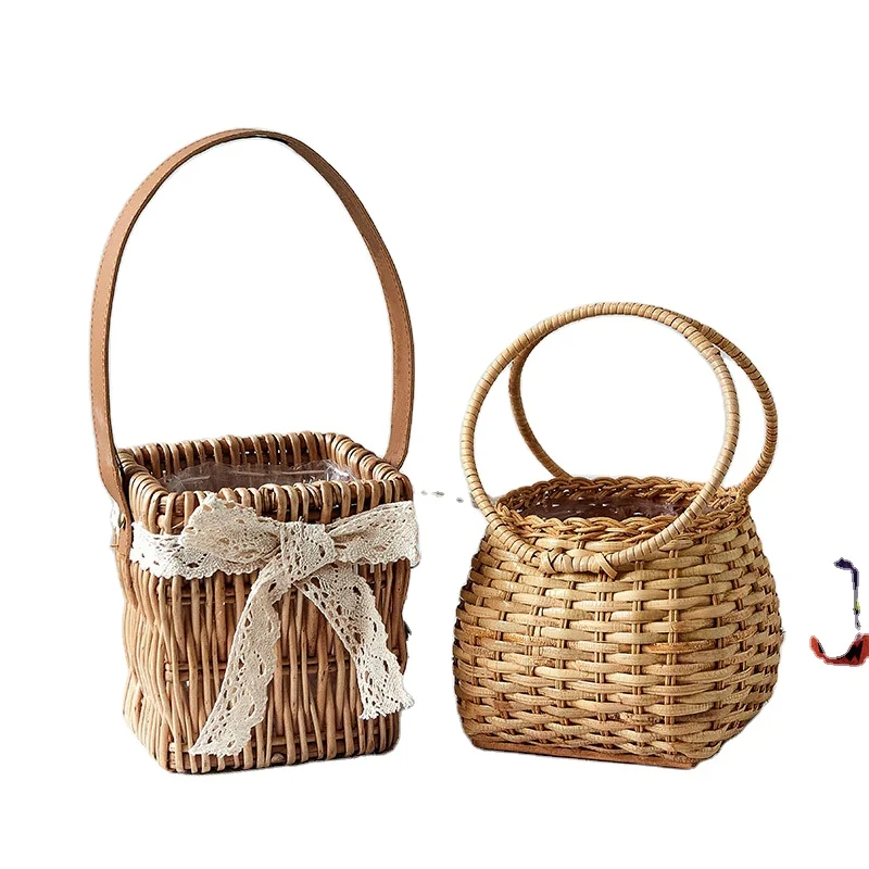 Storage Woven Wicker rattan Square Basket with handle