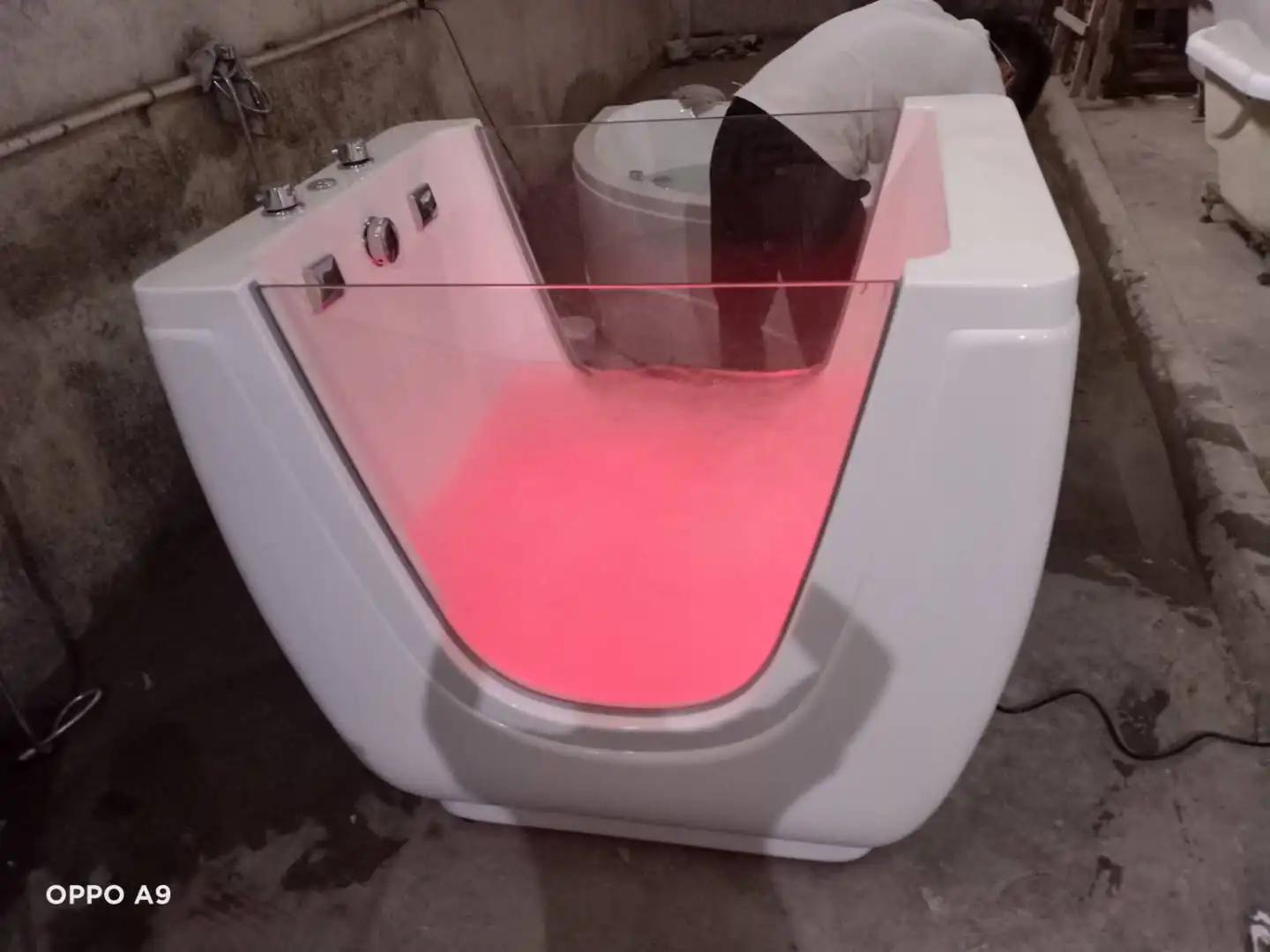 K-BB002 Small acrylic air bubble colorful massage baby spa bathtub children bath