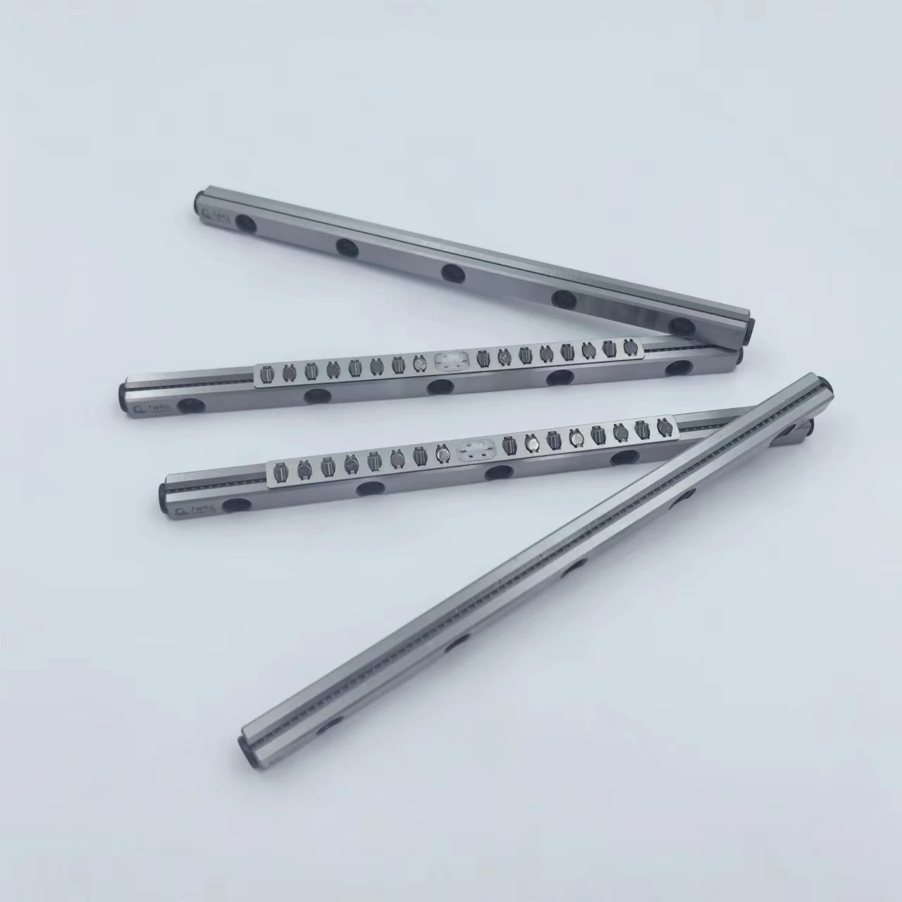 CRWG4-200 High-Speed Linear Guide Steel Block for CNC Industries Vertical Installation with Anti-Dislocation Function