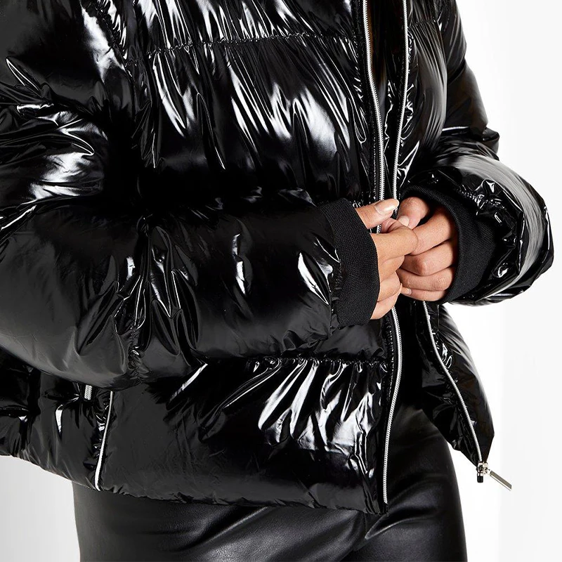 2022 Designer Hooded Oversized Oem Ladies Winter Bubble Custom Logo Plus Size Crop Faux Fur Winter Shiny Puffer Women Jacket