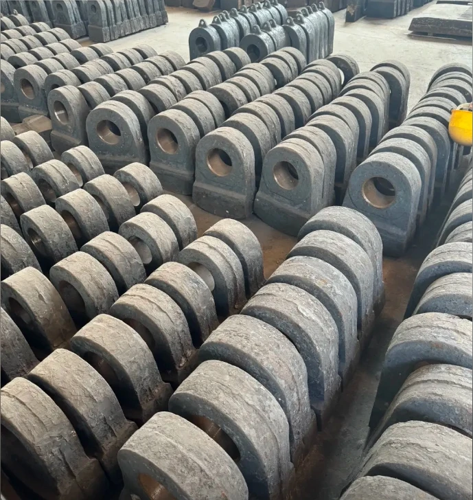 High Manganese Steel High Chromium Composite Metal Alloy Hammer Crusher Head Forged Ore Mining Essential Hammer Crusher