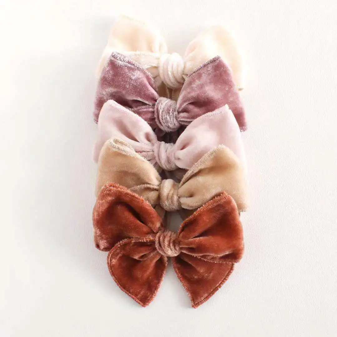 Бархатная повязка на голову с бантом для маленьких девочек