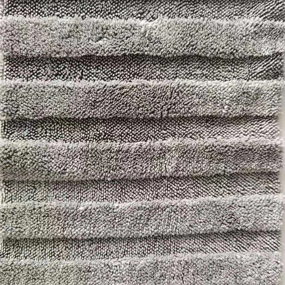 Strip The Fabric One By One For Amazon Hot Sale Premium single Layer Twisted Loop Microfiber Car Drying Towel In Roll Fabric