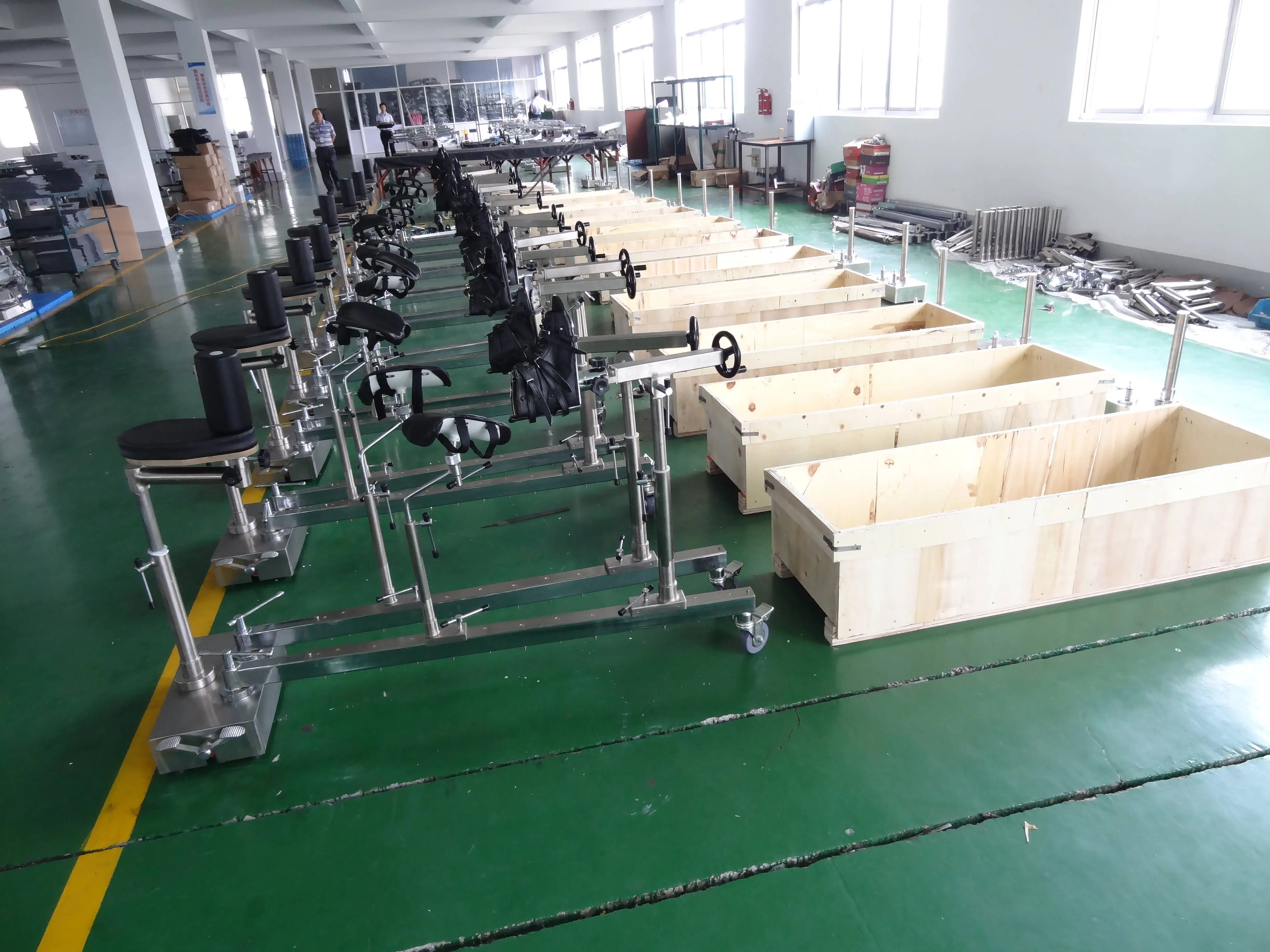 Factory Multi-purpose Orthopedics TractionFrame Leg Surgical Operating Table for Leg Feet Surgery Table