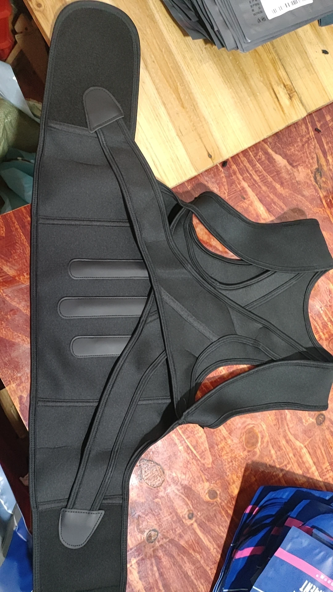 Hot selling most popular customized logo breathable back support universal kids teenager used posture corr