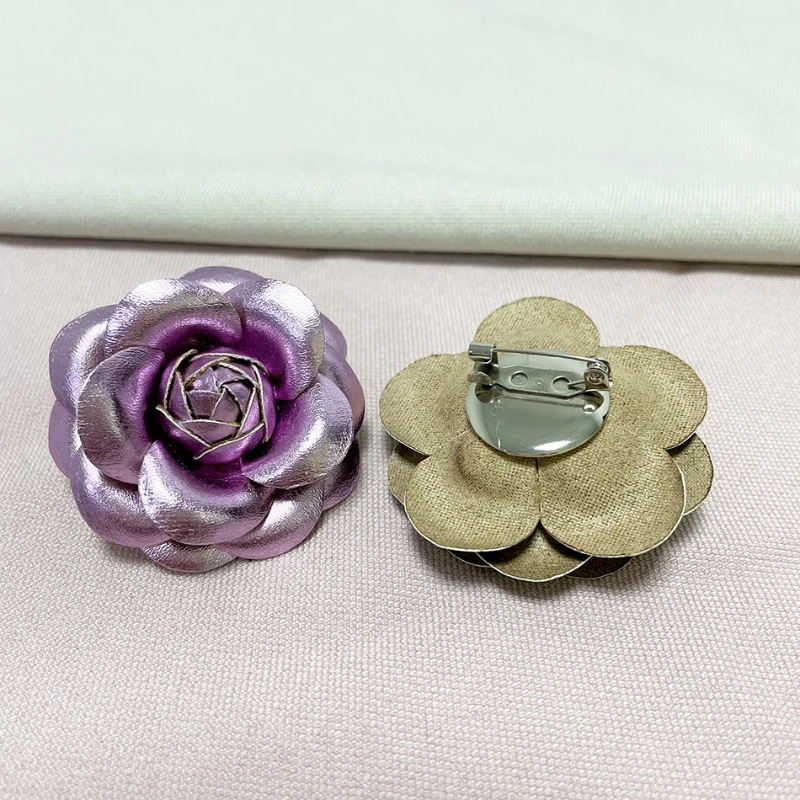 Delicate PU Camellia Flower Brooches Pin for Women Wedding Party Dance Banquet Dress Suit Clothes Lapel Pins Brooch Jewelry Gift