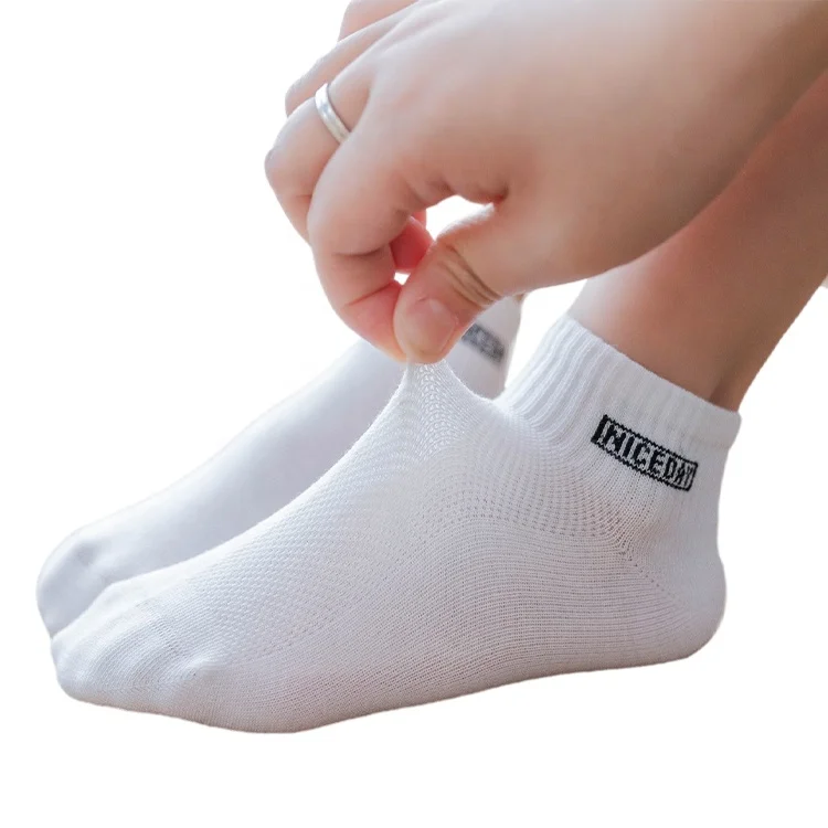 Новый популярный Стиль-мягкие, милые, яркие и красивые хлопковые детские носки с вышивкой логотипа