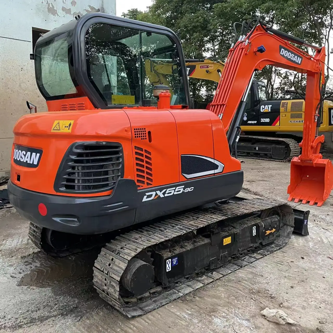 Used Doosan Dx55 Excavator Hq Low Energy Consumption Best Selling Used Doosan Excavator Dx55 DX60 DH55 DH60 for Construction