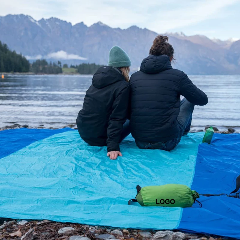 Wholesale Picnic Blanket Custom Sand Proof Beach Camping Mat Waterproof Relaxed Lightweight