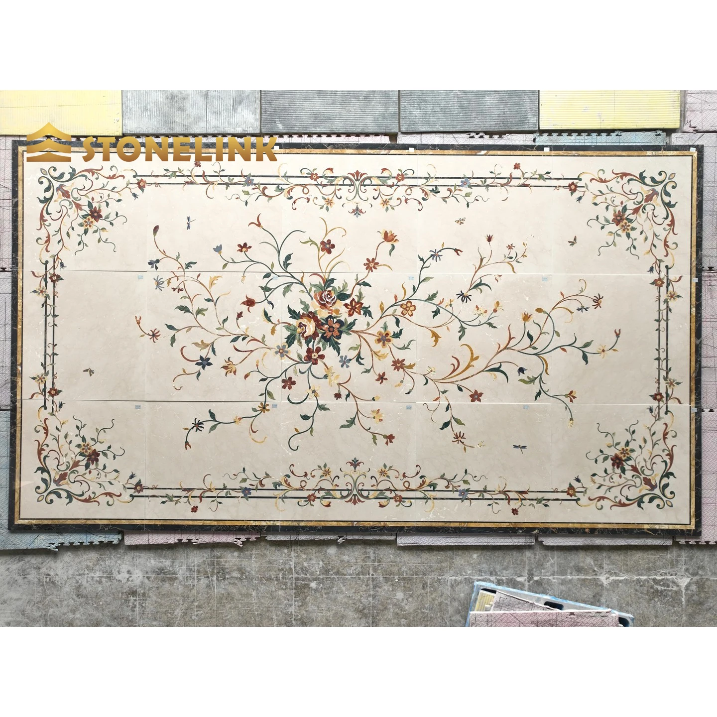 Stonelink High-End Villa Marble Floor Design Custom Luxury Mansion Waterjet Marble Medallion Royal Palace Marble Floor Inlay