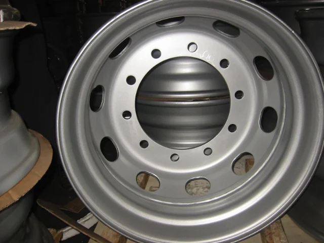 Hot selling 22.5 Inch Tubeless Steel Truck Wheel Rims for Heavy Trucks