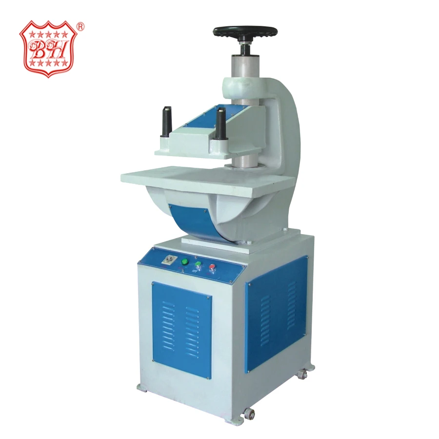 Hydraulic swing punching machine