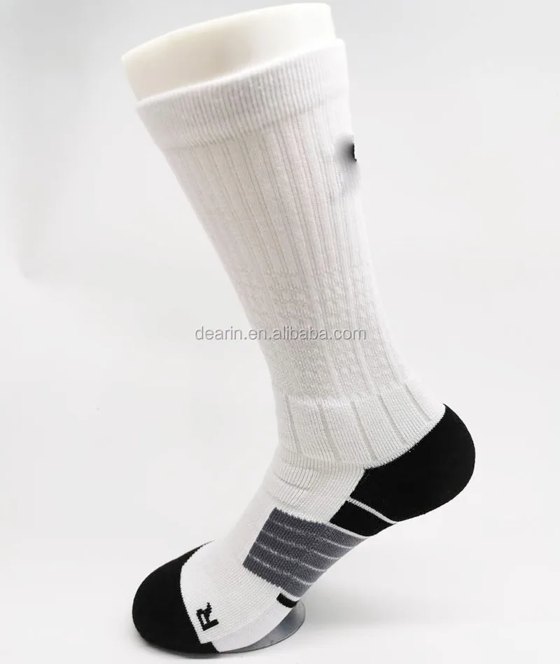 DYSS-3055  Thick Protective Sport Cushion Elite Basketball Compression Athletic Long Sports Outdoor Socks for football soccer