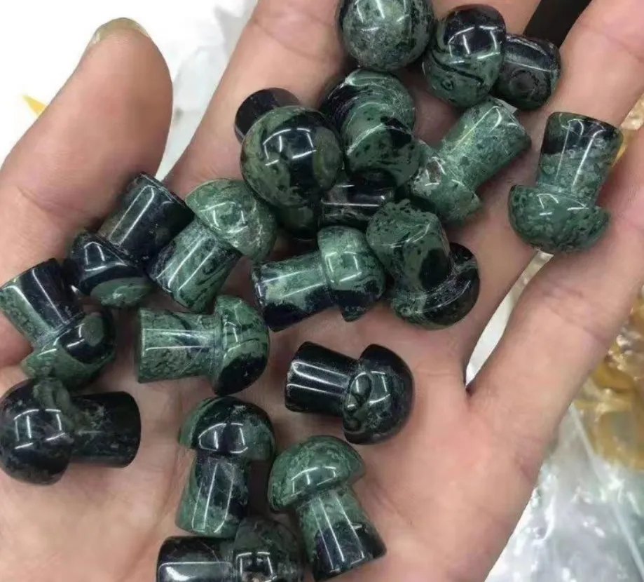 Wholesale Natural Quartz Crystal Mushrooms Semi Precious Stones Small Mushrooms