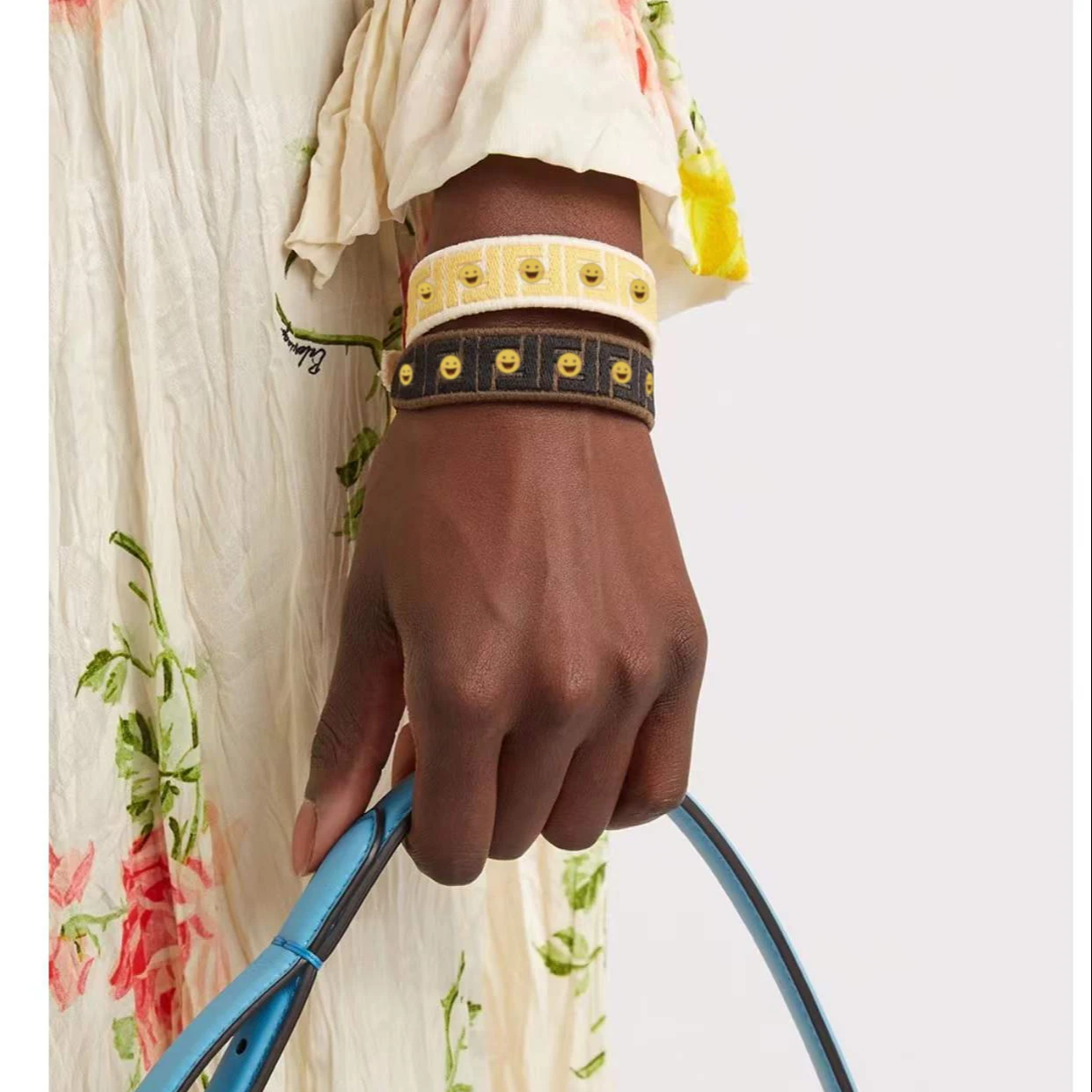 2022 Gold-tone Hardware Adjustable Buckle Fasteni Woven Luxury Brand  FF Logo Jacquard Fabric Bracelet