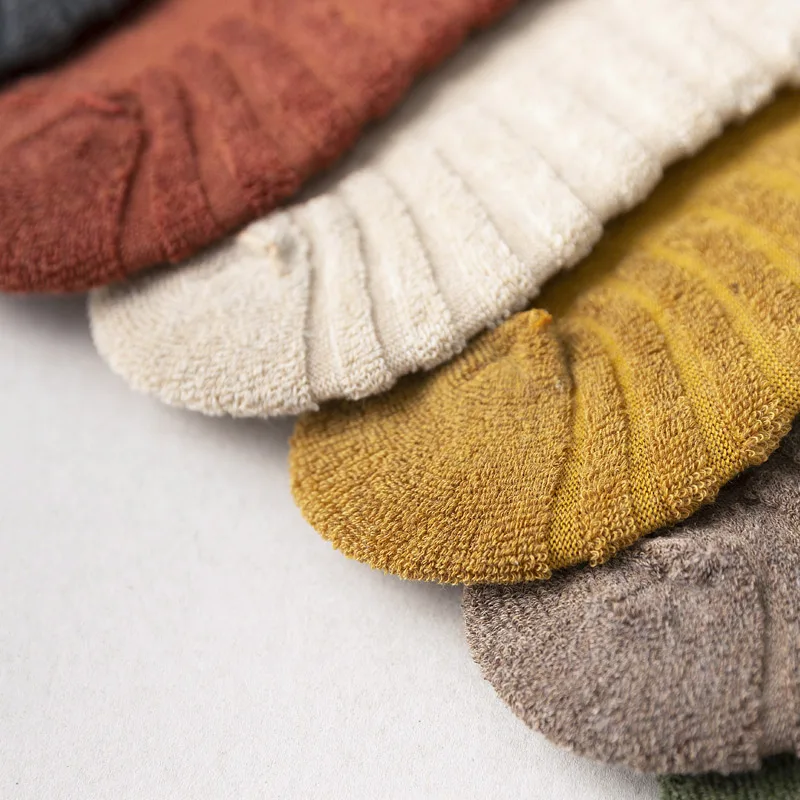 Wholesale silica gel anti slip terry toe socks cushion breathable invisible custom logo socks cotton no show low cut  socks