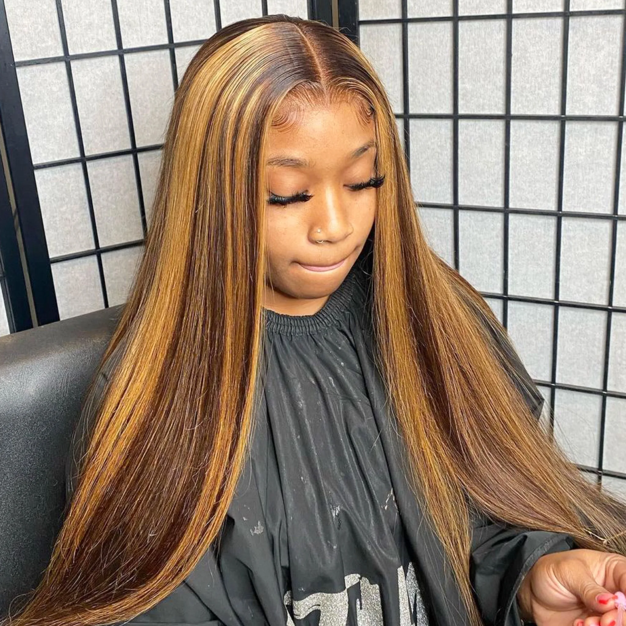 
Free sample ombre blonde wig 30 inch highlighted human hair wig 13x4 transparent lace Malaysian virgin human hair ombre wigs 