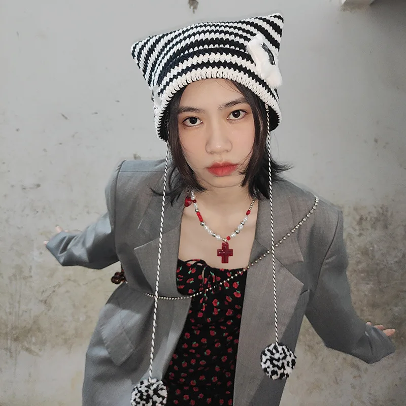 2023 Japan Hot Selling Outdoor Wind Proof Logo Custom Patches Embroidery Cat Ear Knitted Jacquard Beanie Hats For Women