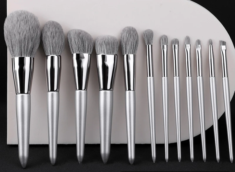 12Pcs High quality Cosmetic brushes Powder Blusher foundation concealer eyeshadow lip brush set for professional makeup brushes