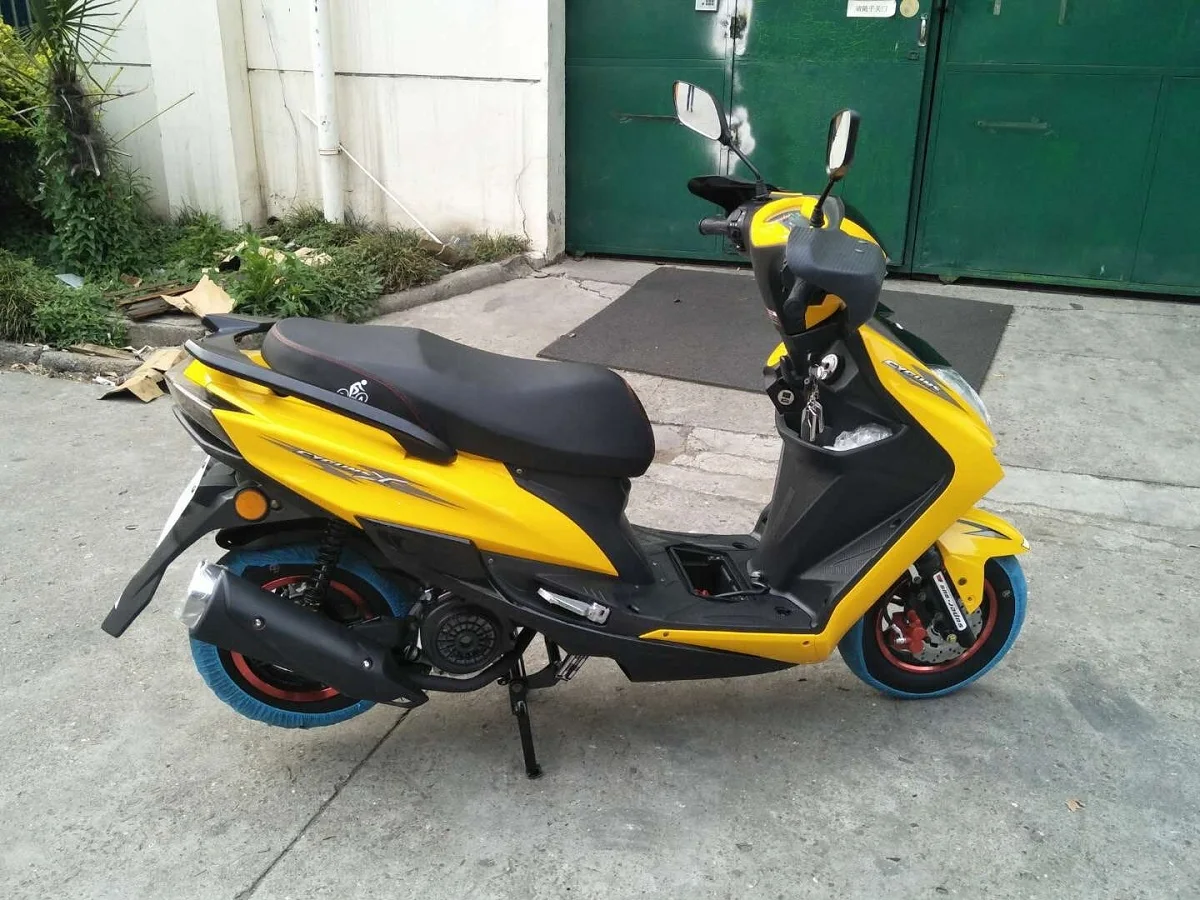  4-тактного газового мотоцикл приведенный в действие 150cc мопед дизельный скутеры для